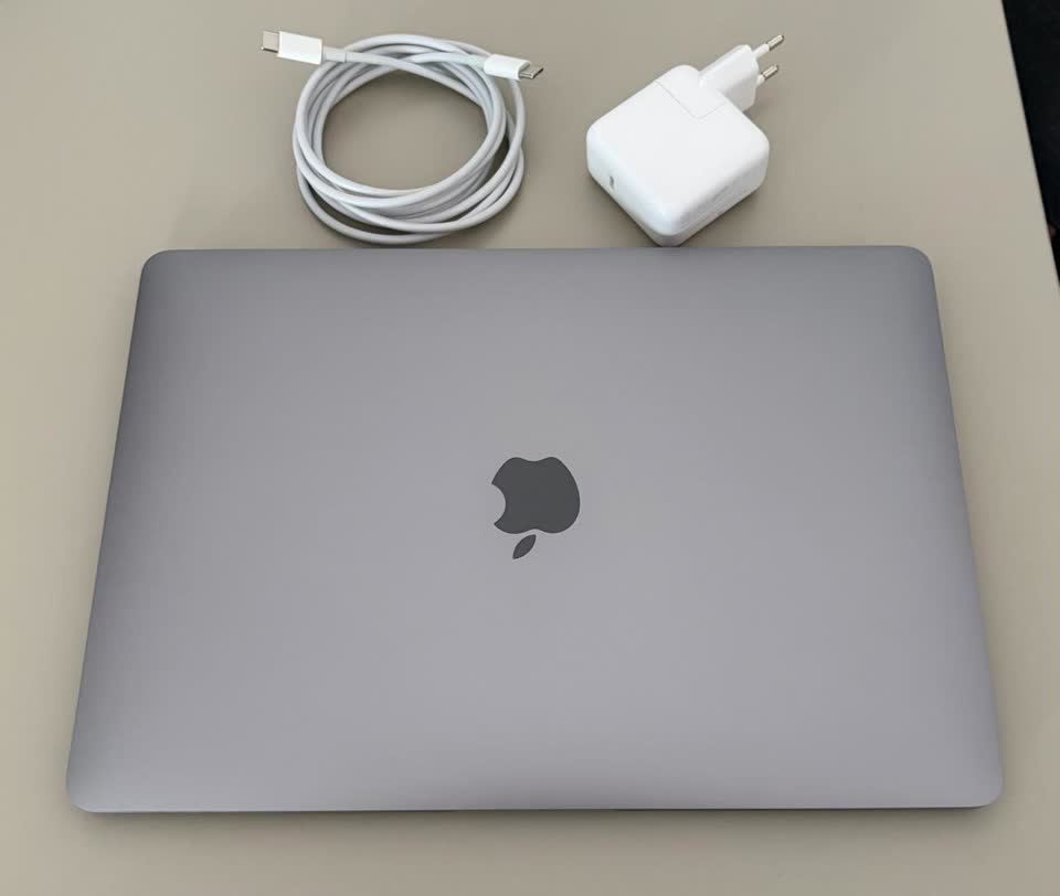 Macbook Air M1 13”/16GB/1TB