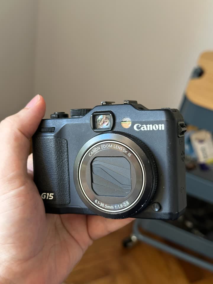 Canon G15