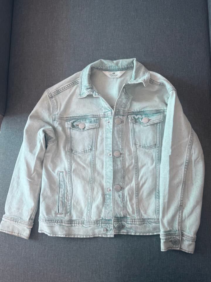 Джинсовка H&M 140 см на 9 лет