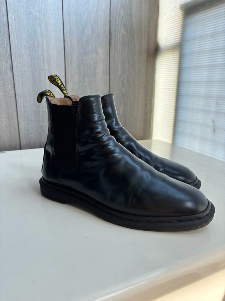 Dr Martens Chelsea (model GRAEMI II)