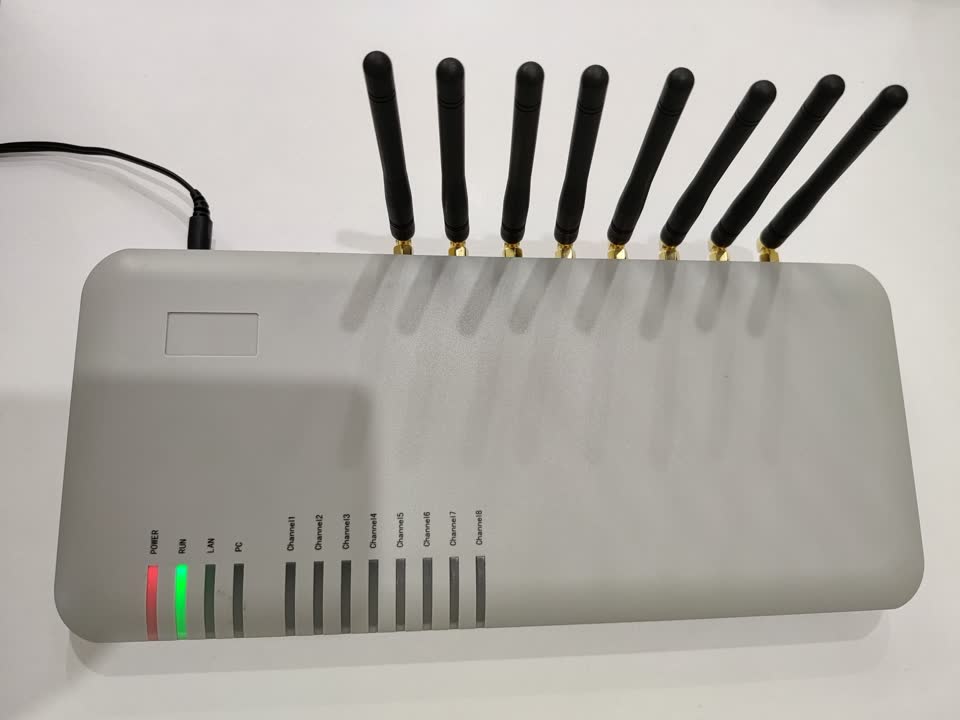 GoIP 8 GSM-шлюз на 8 SIM-карт