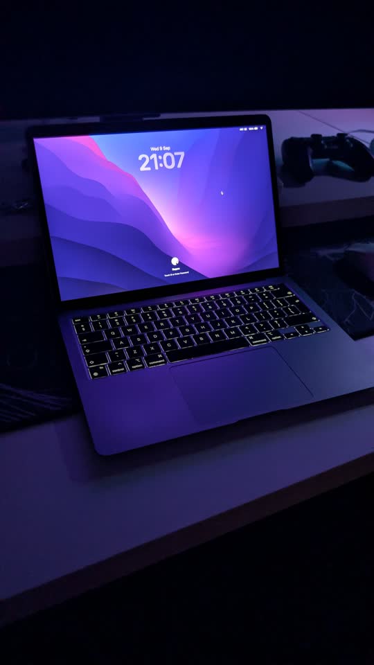 Macbook air m1 16/256