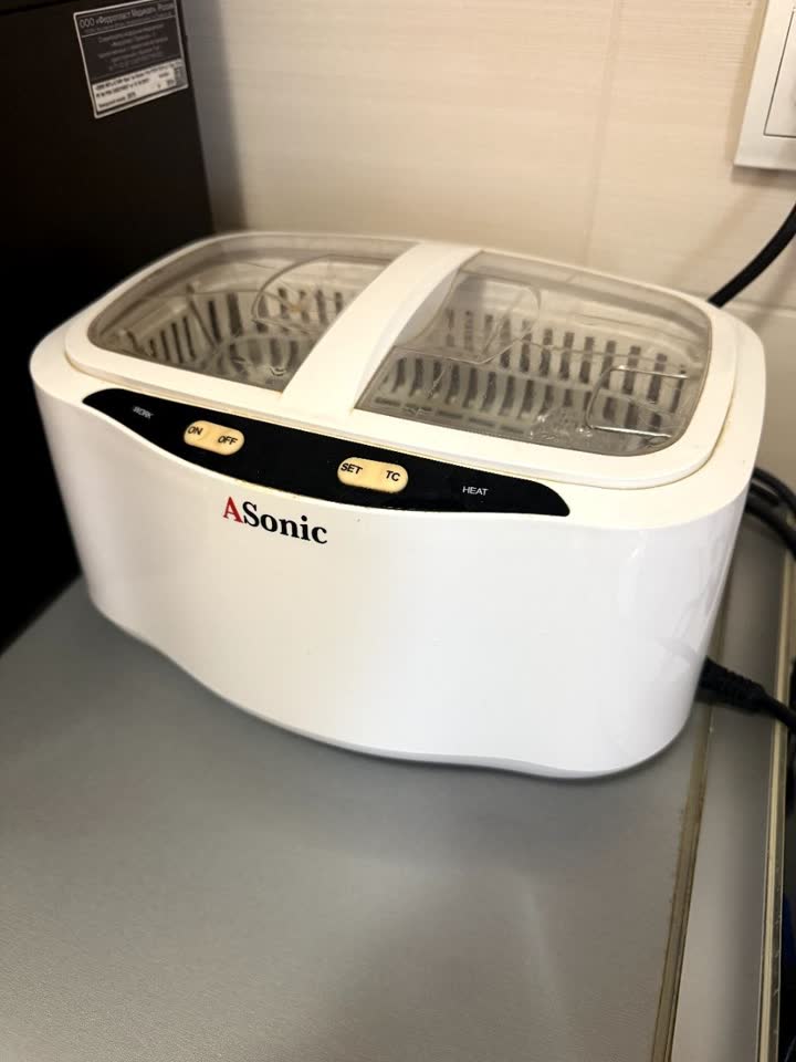 Ultrazvučna kada Asonic HOME-2500 i kozmetička lupa-lampa MS-2021