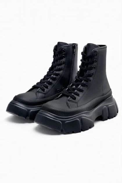 Демисезонные ботинки Zara 37 размер
