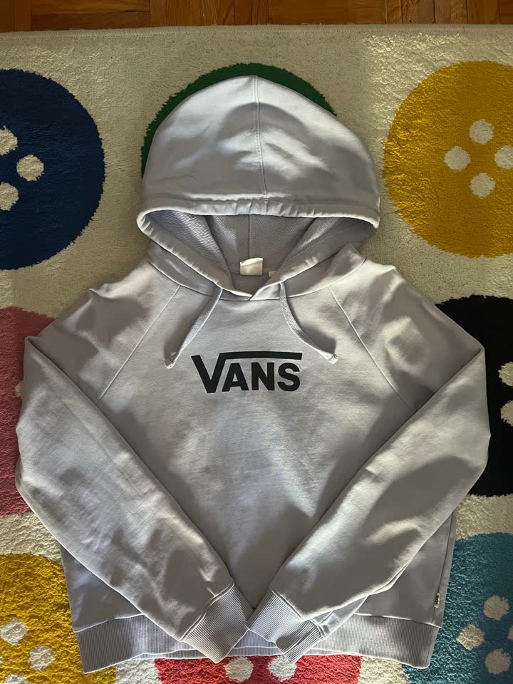 Толстовка Vans, зип кофта Sinsay, рубашка Cropp