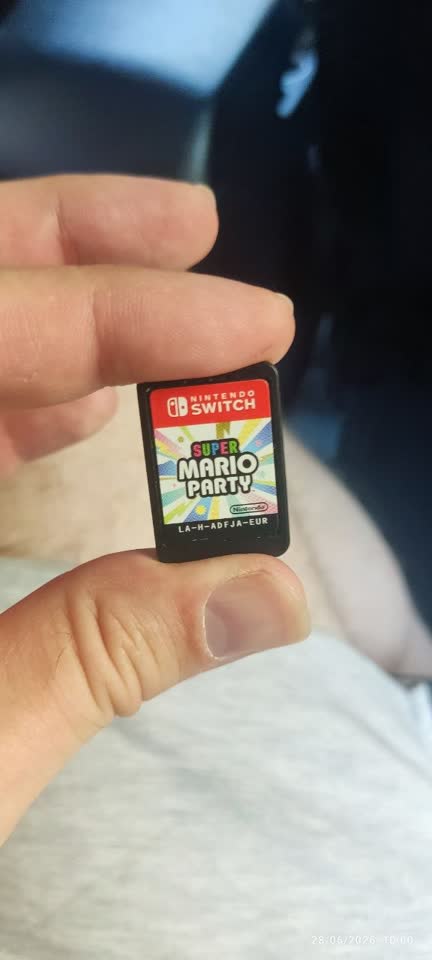 Продам игру Super Mario Party для Nintendo Switch
