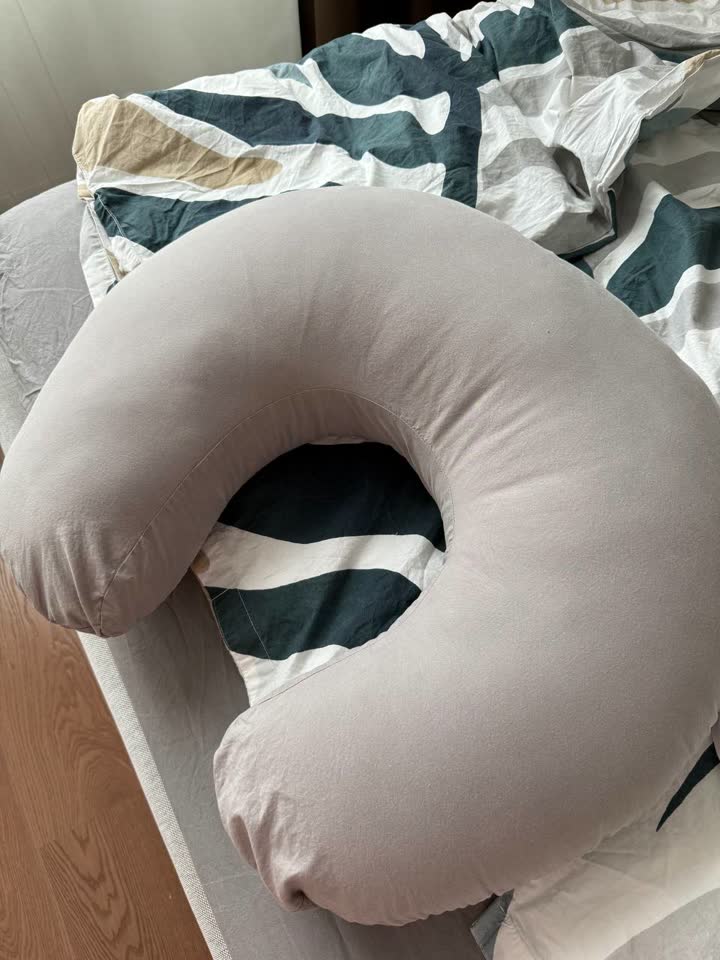 Jastuk za dojenje Ikea