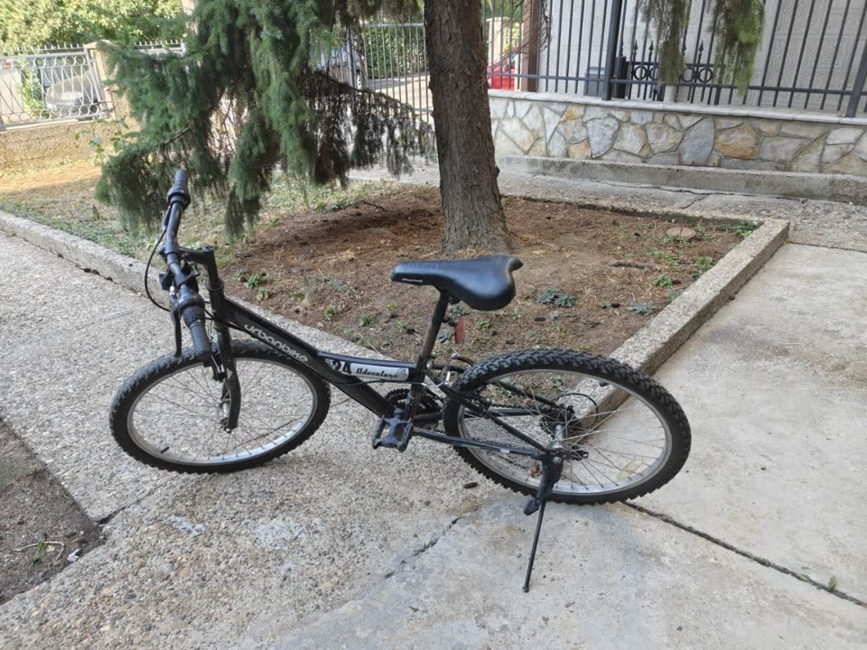Brdski bicikl Urbanbike Adventure 24