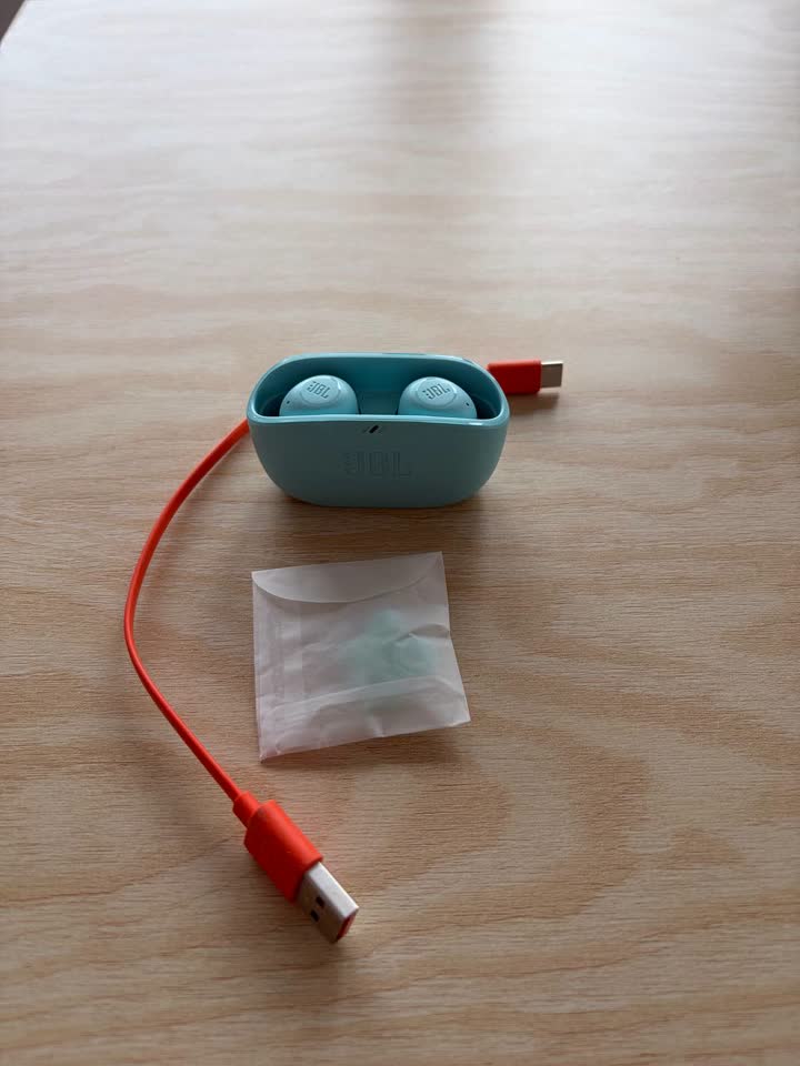 JBL wave buds