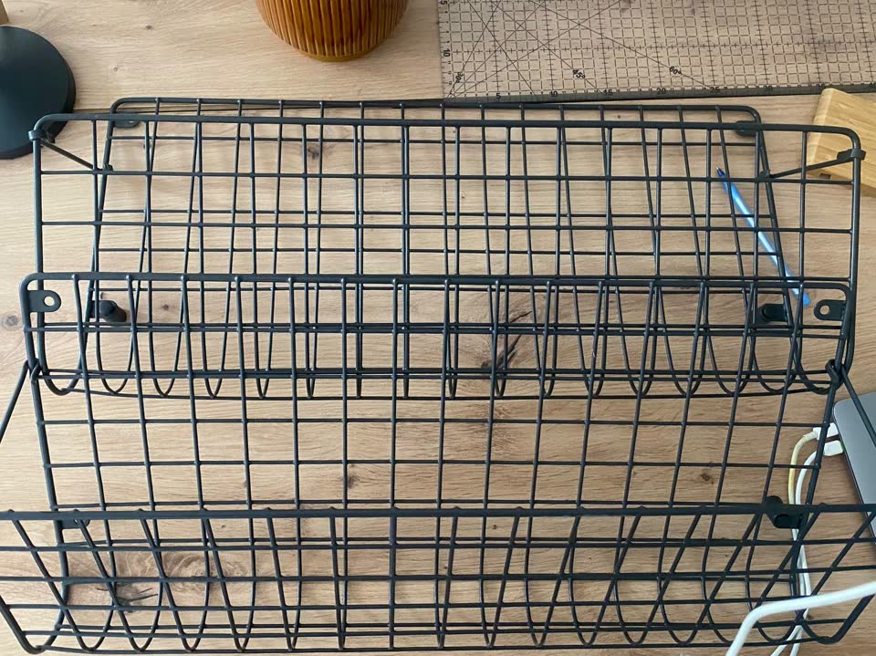 Полки и столик для ноутбука IKEA