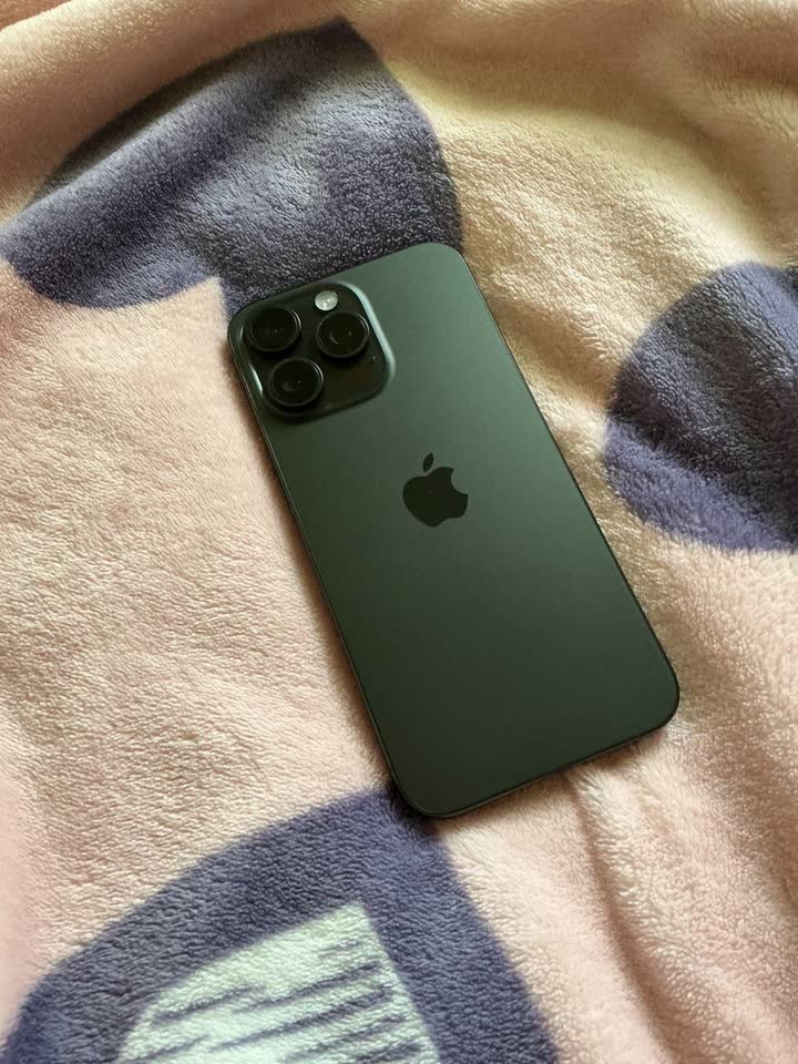 iPhone 15 Pro Max