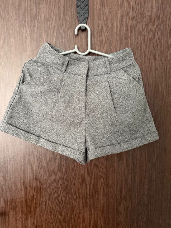 Prodajem stvari u odličnom stanju