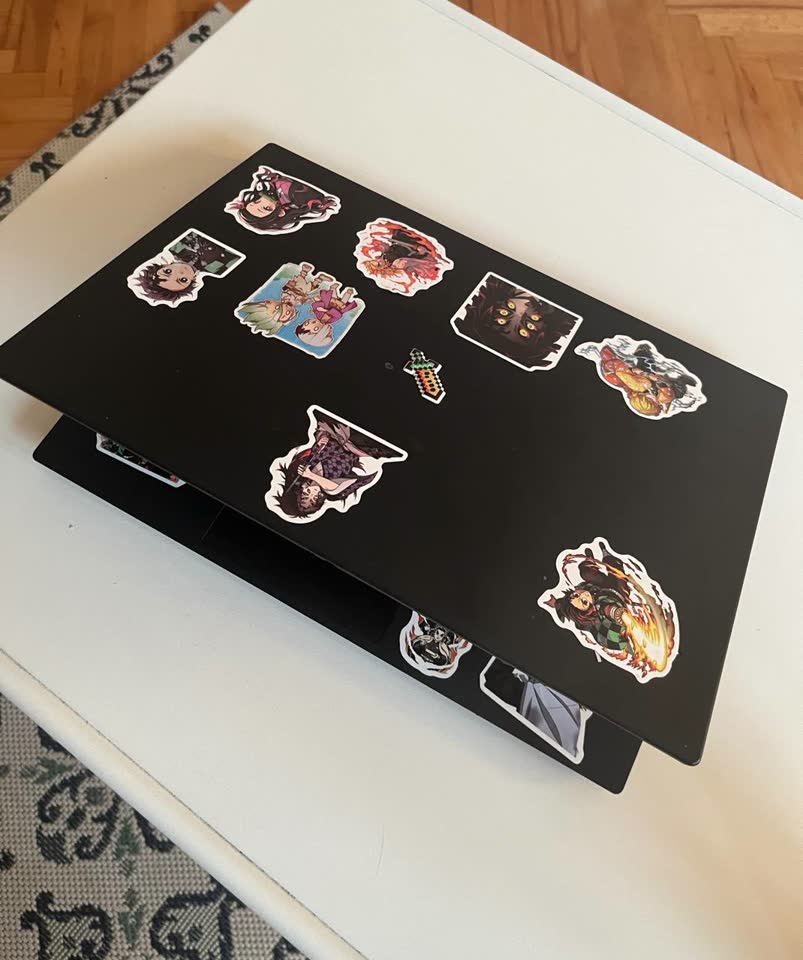 Prodajem laptop Lenovo ThinkPad T495