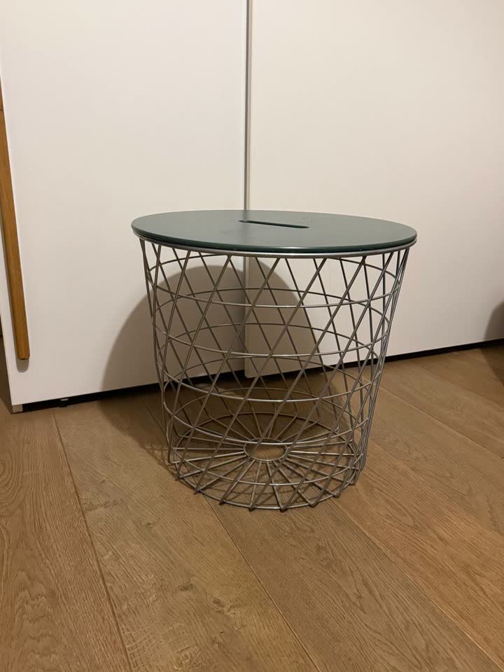 Журнальный столик IKEA KVISTBRO