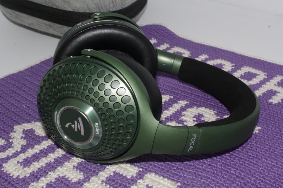 Prodajem Bluetooth slušalice Focal Bathys UAE Special Edition