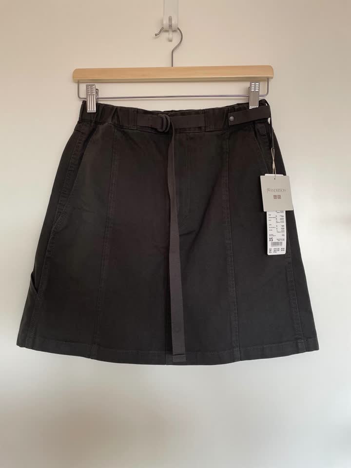 Новая юбка Uniqlo