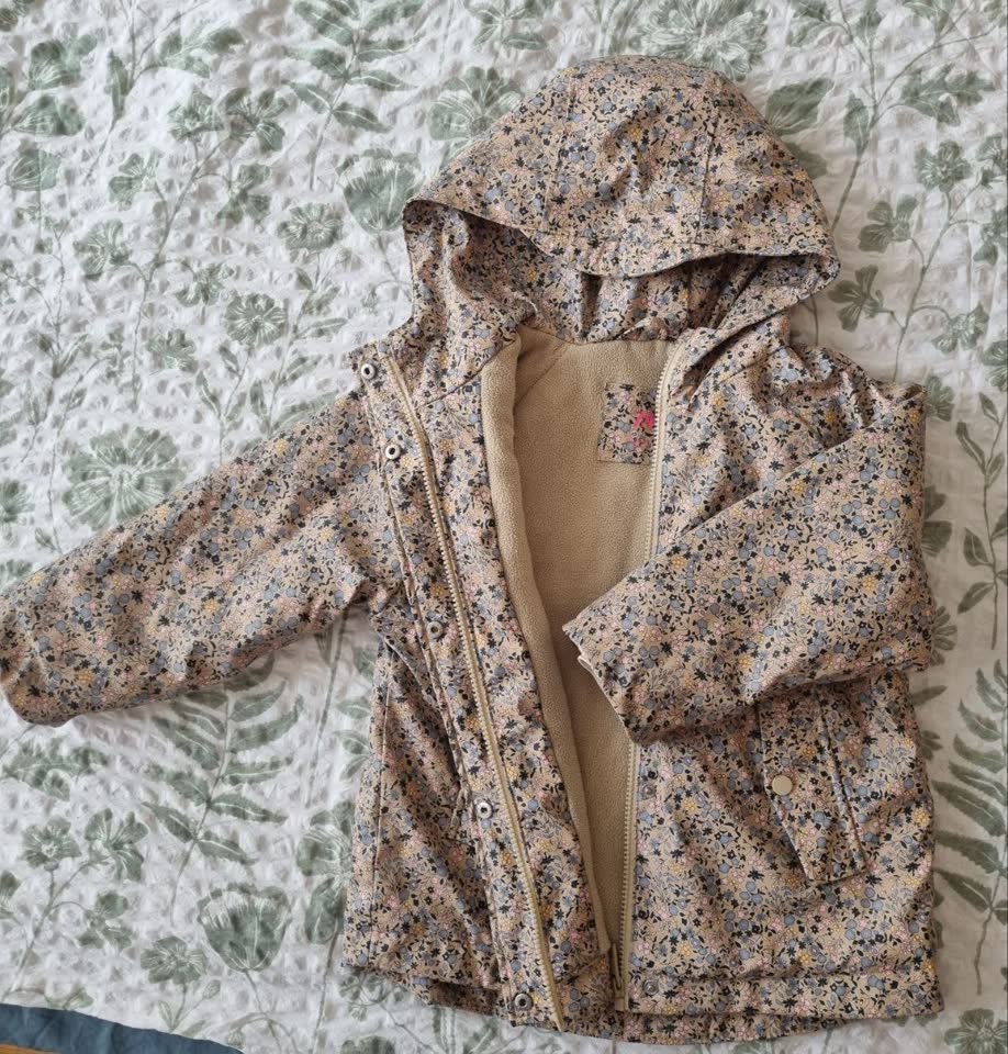 Vodootporna demisezonska jakna Zara 110 cm