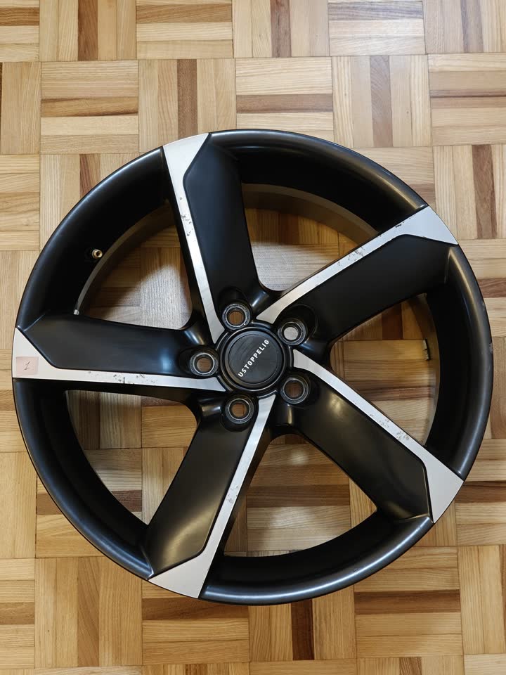 Комплект литых дисков Fondmetal R17
