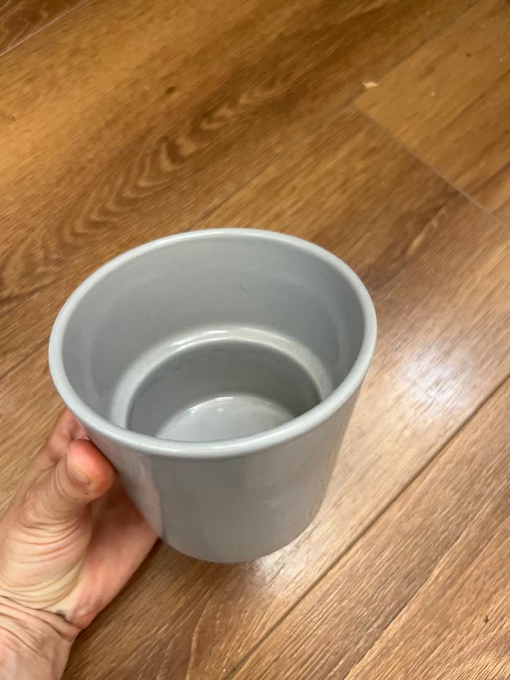 Ikea saksija 100 din