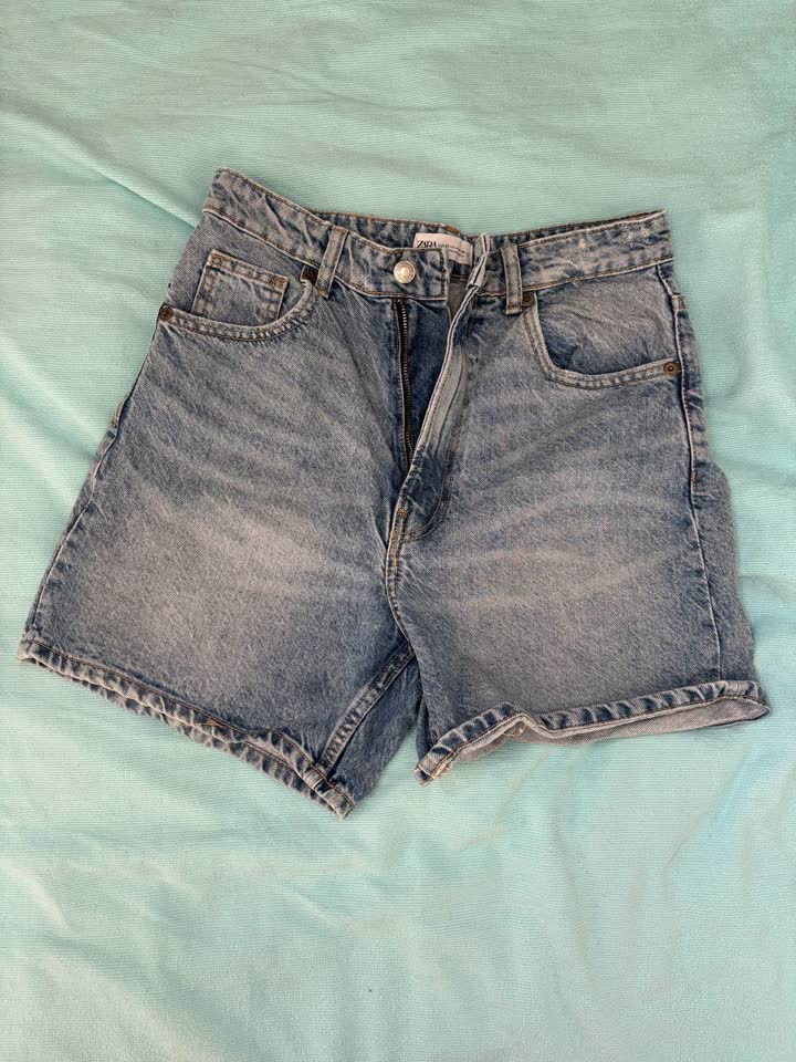 Джинсовые шорты Zara