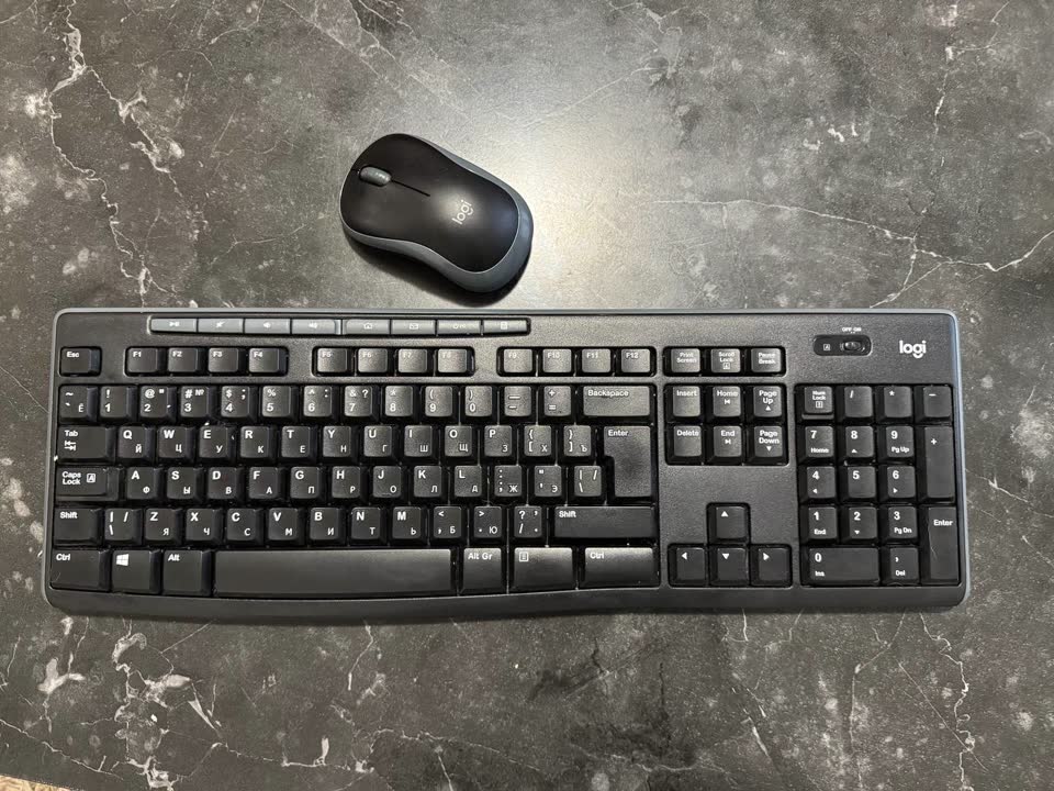 Клавиатура и мышь Logitech