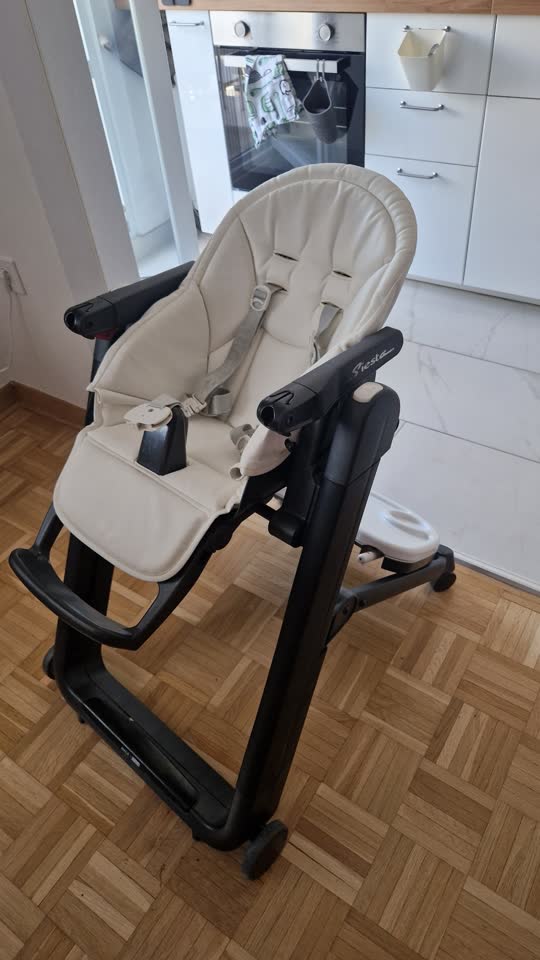 Peg Perego Siesta stolica za hranjenje