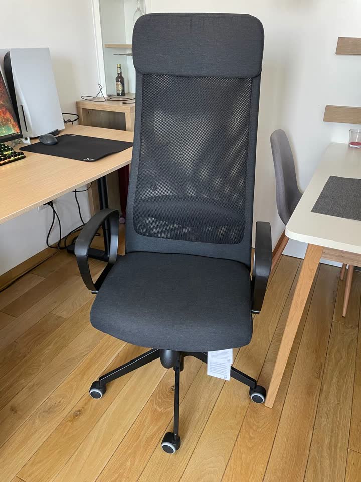 Офисное кресло IKEA Markus 9000 rsd