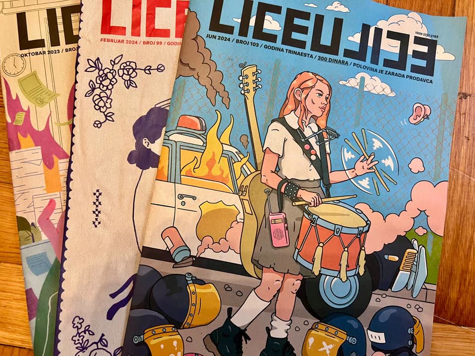 Liceulice časopisi (na srpskom) i časopisi sa vinskih festivala (na engleskom i srpskom)