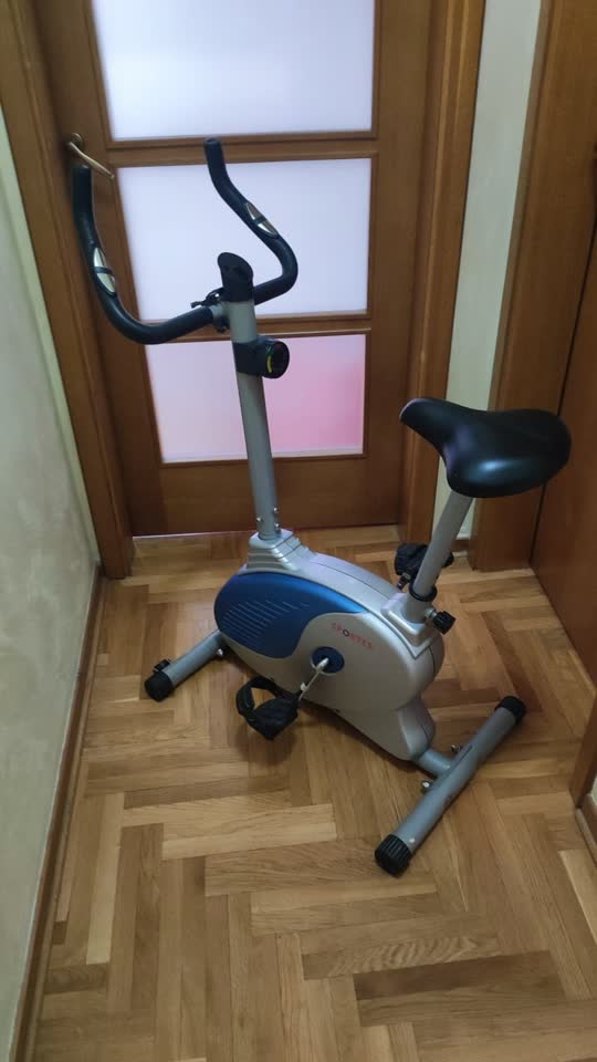 Prodajem sobni bicikl