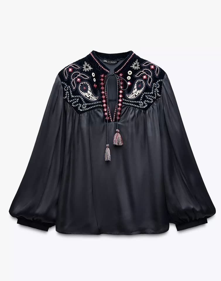 рубашка Zara L новая с биркой, 2500 rsd. Платье h&m L надела один раз за черешней, 500 динар.