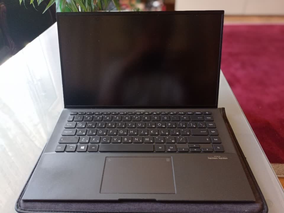 Продам ультрабук Asus Zenbook UX425