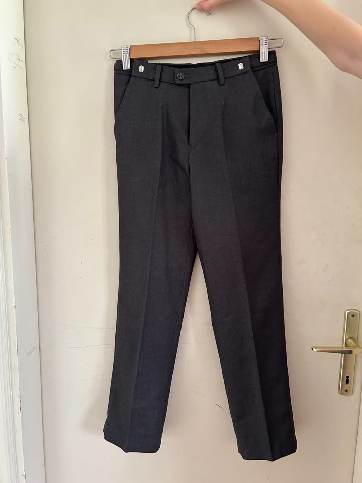 Klasične dečje pantalone