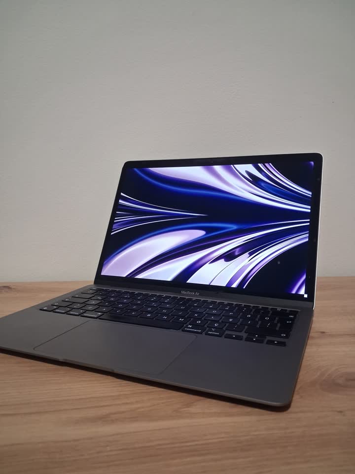 MacBook Air M1 2020