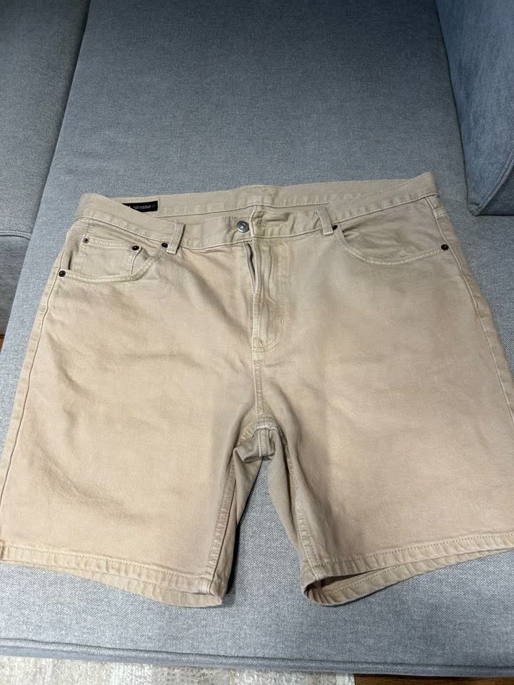 Шорты Zara