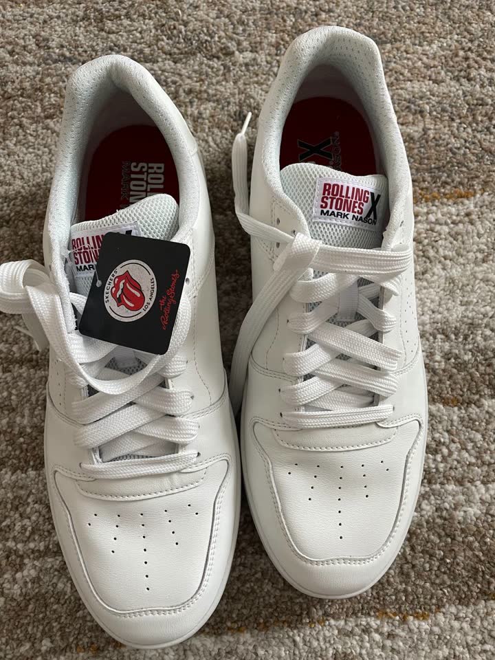 Оригинальные мужские Skechers х the Rolling Stones. Размер 43 (29,5см).