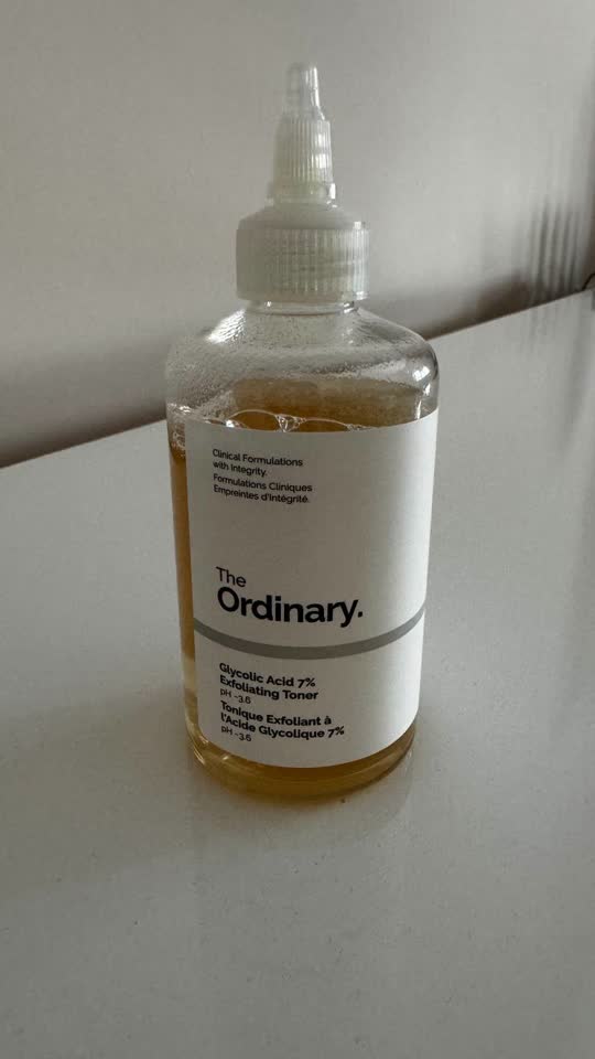 Тоник Ordinary и сыворотка Sesderma с витамином C
