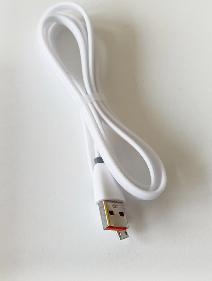 Dva micro USB kabla