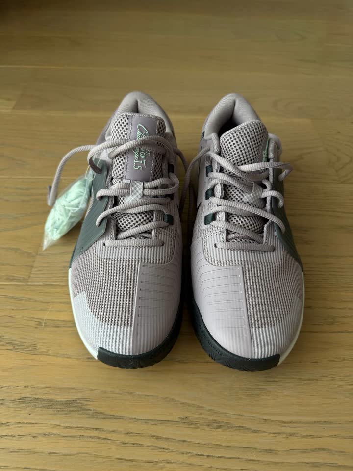 Абсолютно новые Nike GP Challenge 1.5 Clay Premium Violet
