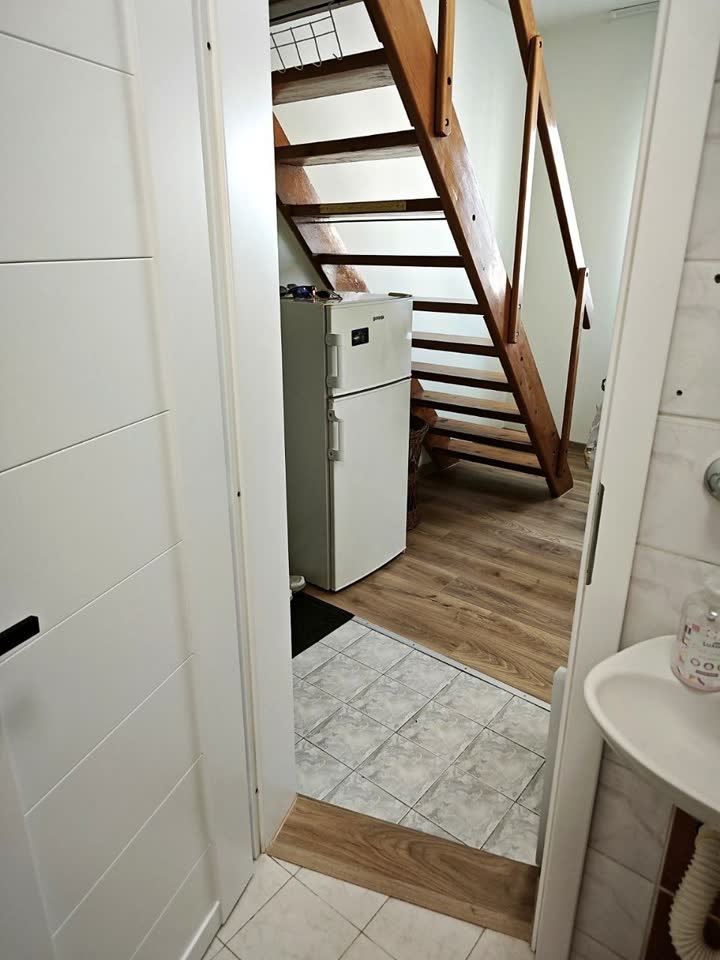 Продам квартиру в Нови-Саде, Стара Детелинара, 25 м²