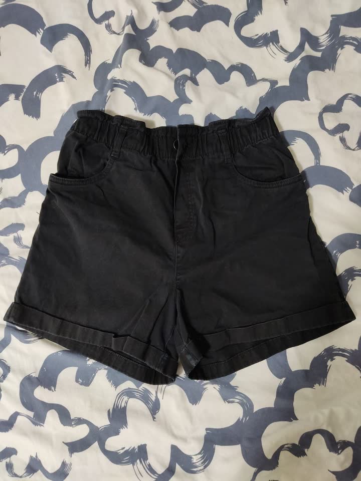 Шорты H&M, штаны Shein, льняные шорты Temu