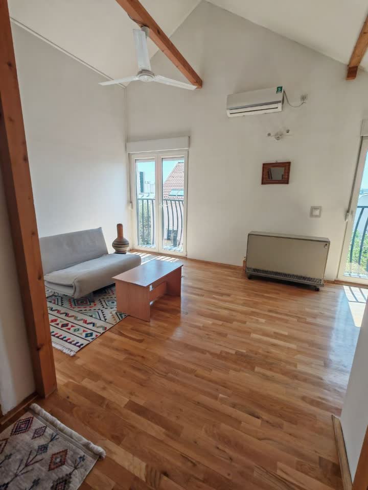 Iznajmljuje se stan na Vračaru, 750€/mesec