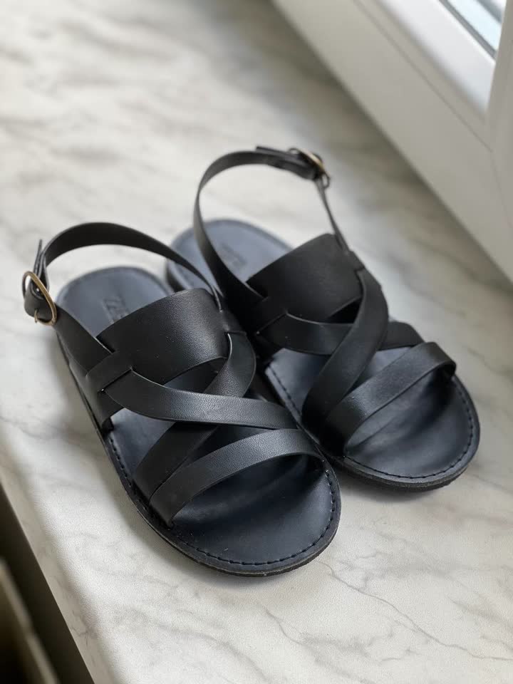 Сандали Zara