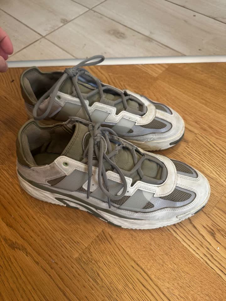 Оригинальные кроссовки Adidas