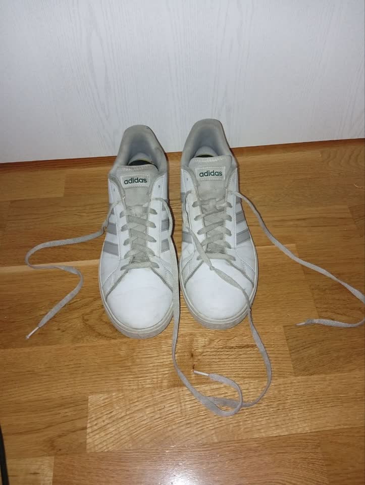 patike adidas