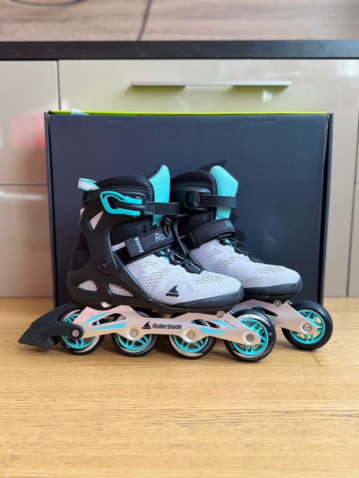 Prodajem rolere Rollerblade Macroblade 80W