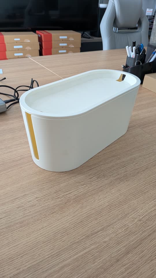 Prodajem organizator za kablove i punjače IKEA ROMMA