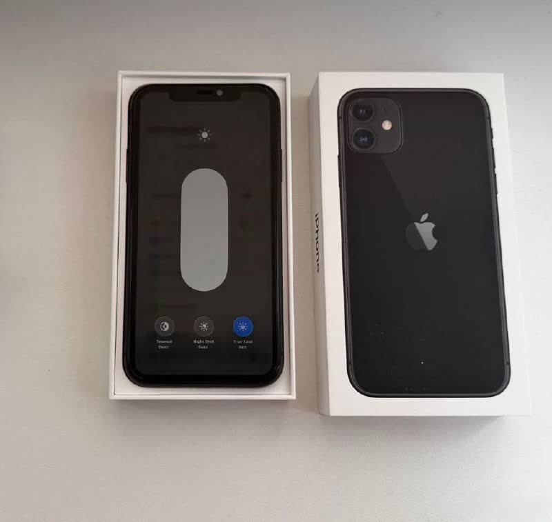 iPhone 11 64GB