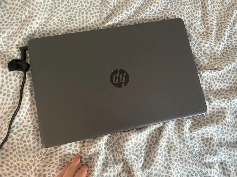 Ноутбук HP 255 G7 / Ryzen 5 / 8 GB / SSD 256 GB