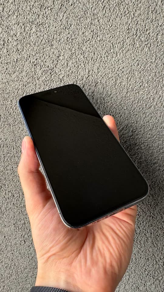 Prodajem iPhone 14 Pro Max, 256 gb