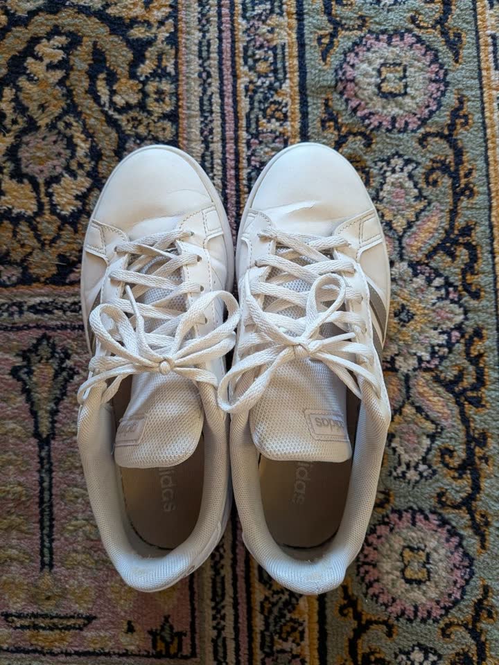 Patike Adidas, veličina 37.5, Beograd